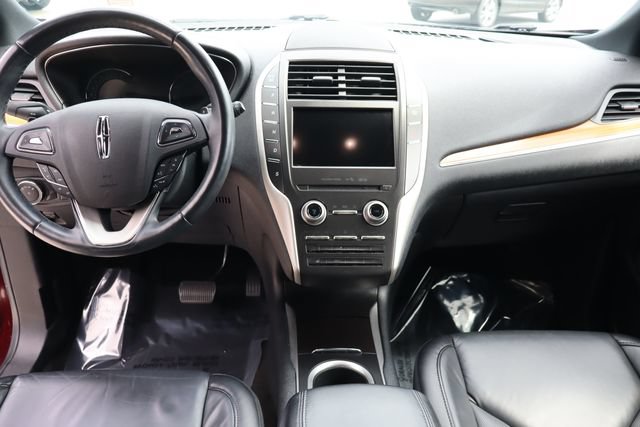 Used 2019 Lincoln MKC Select w/ Select Plus Package AWD/4WD image 32