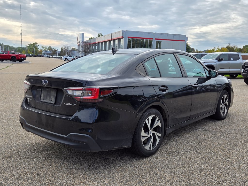 Used 2024 Subaru Legacy Premium AWD/4WD image 6