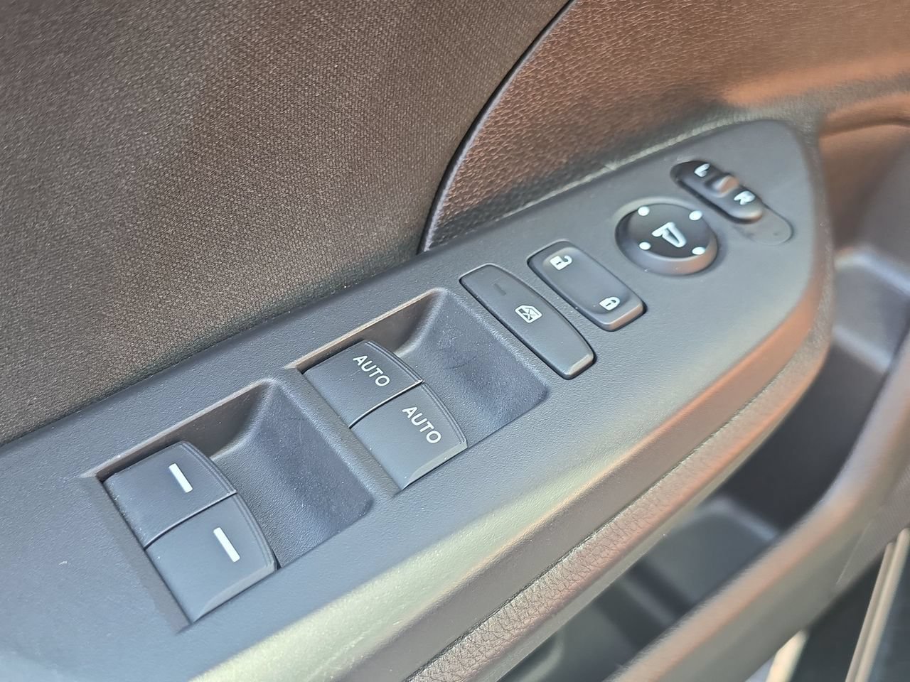 Used 2021 Honda Civic EX image 25