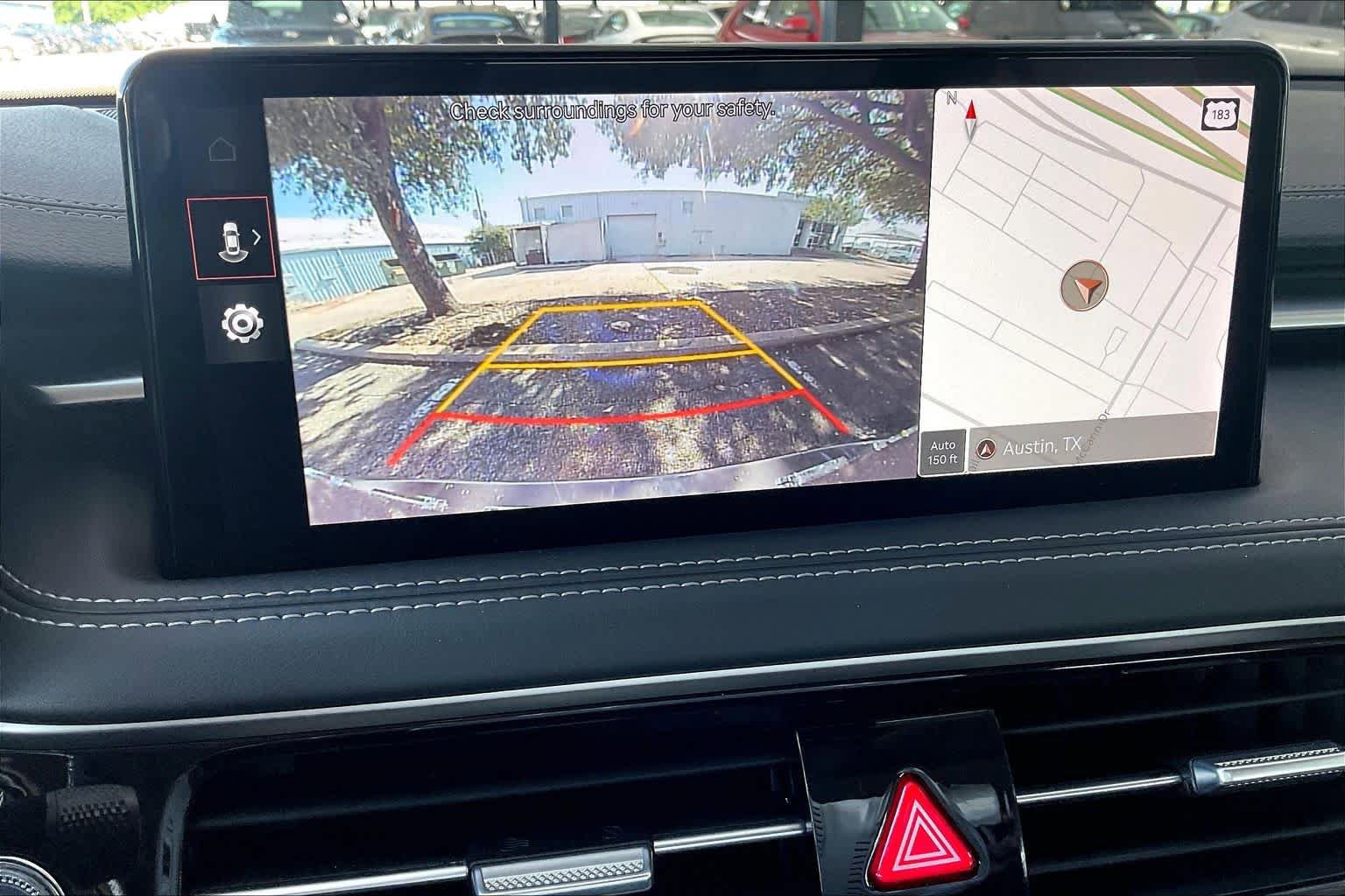 Used 2025 Genesis G70 2.5T RWD image 29