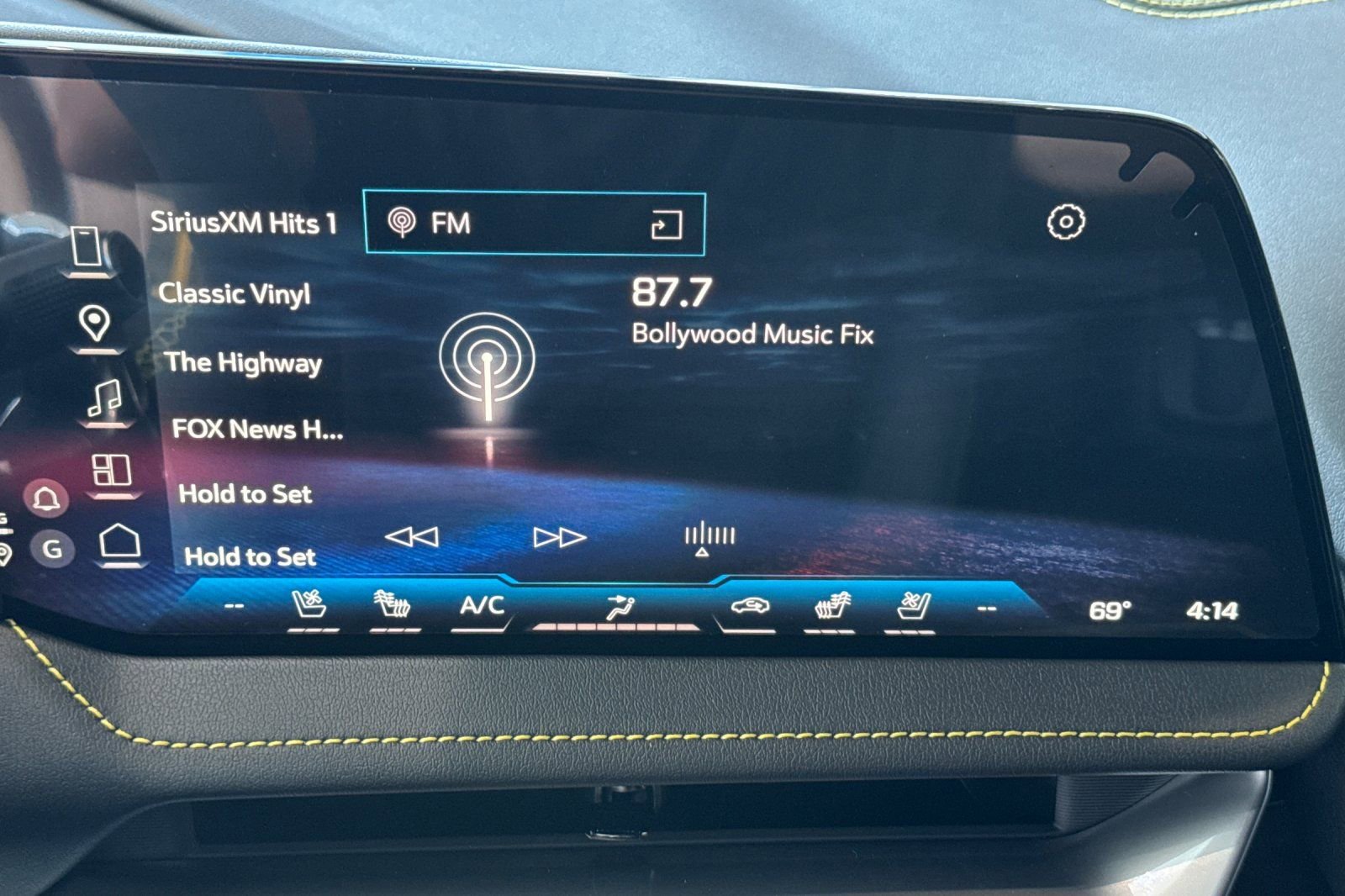 New 2026 Chevrolet Corvette Stingray Preferred Cpe w/ Z51 Performance Package image 16