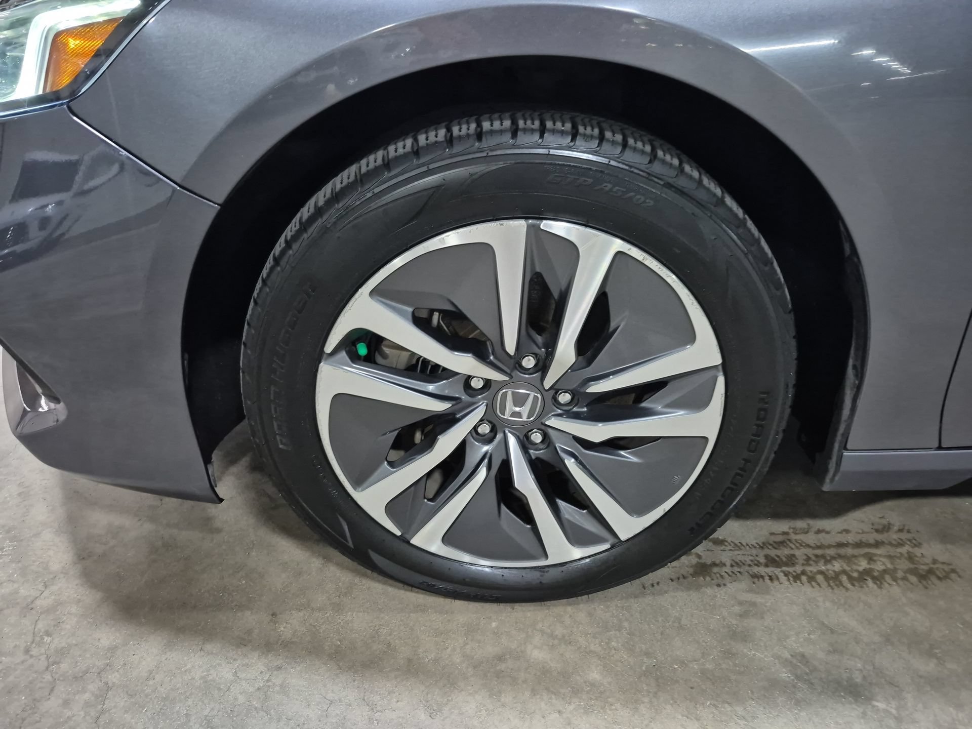 Used 2021 Honda Accord EX image 32
