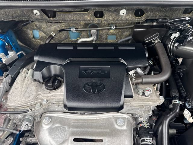 Used 2018 Toyota RAV4 LE w/ All Weather Liner Package AWD/4WD image 32