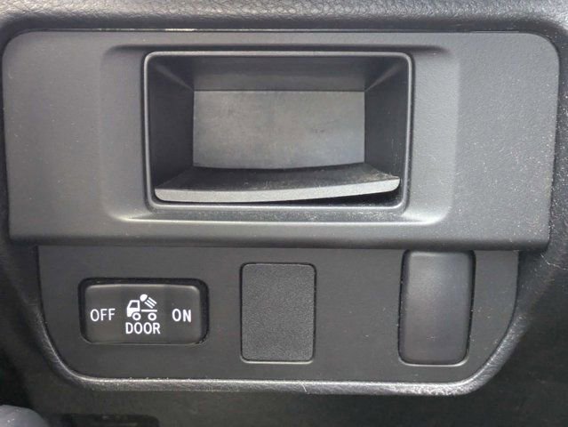 Used 2017 Toyota Tacoma SR RWD image 23