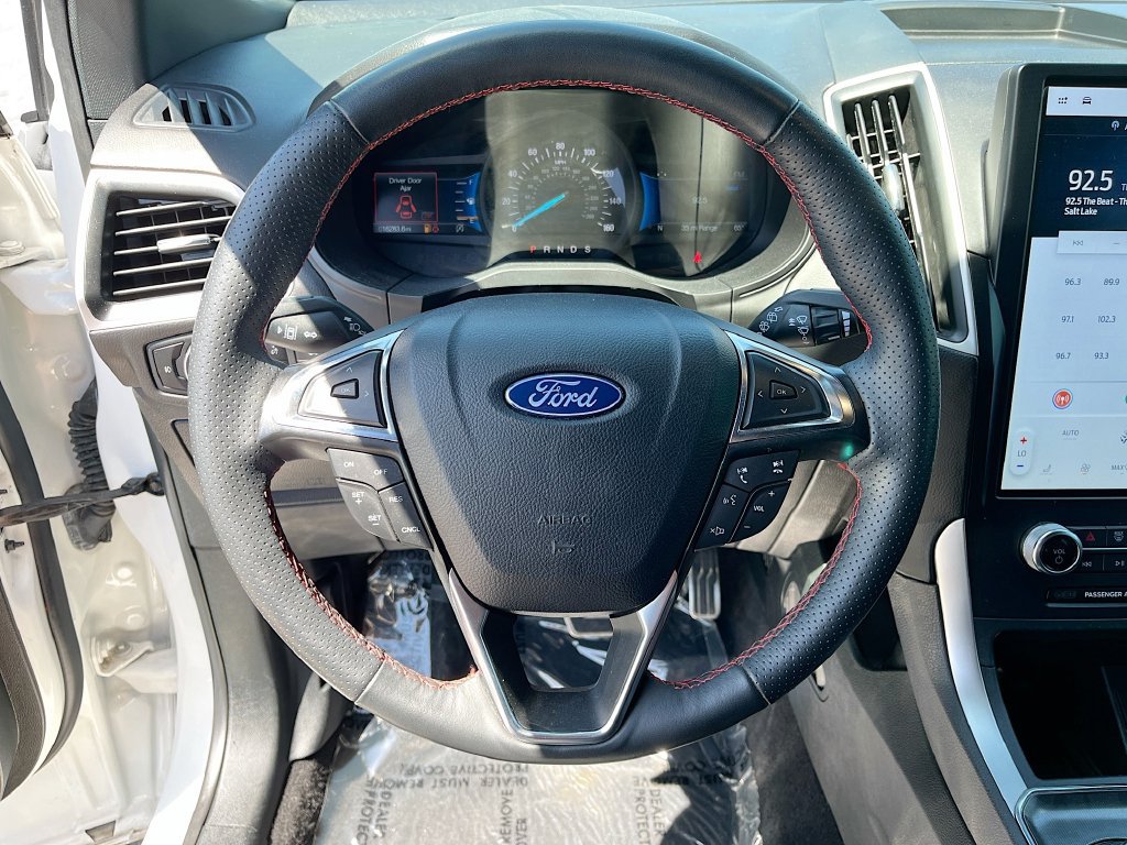 Used 2024 Ford Edge ST-Line AWD/4WD image 11
