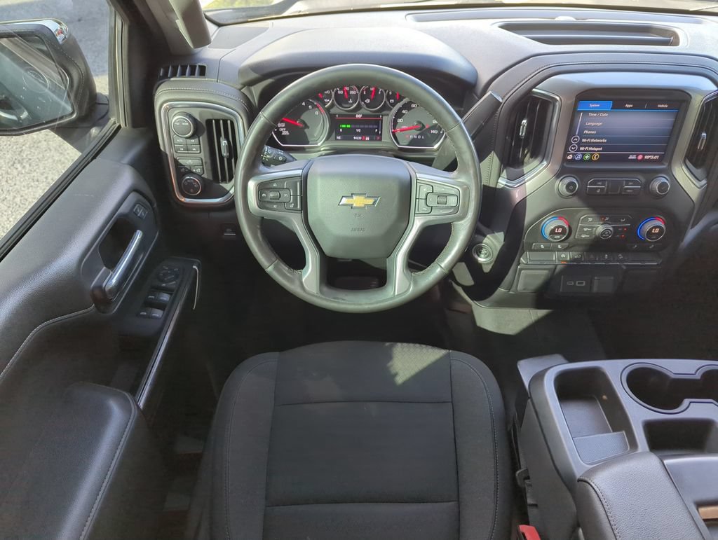 Used 2022 Chevrolet Silverado 1500 LT AWD/4WD image 14