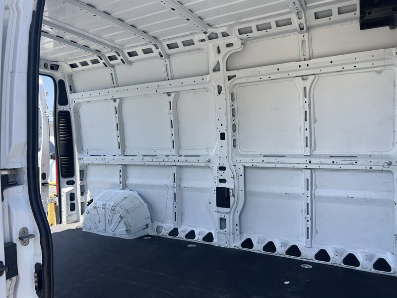 Used 2021 RAM ProMaster 2500 FWD image 13