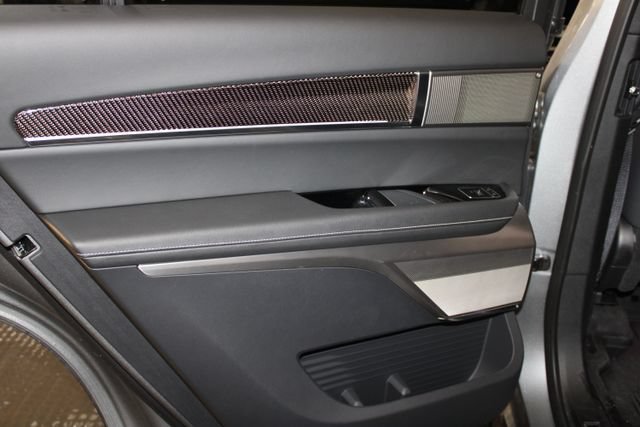 Certified 2026 Cadillac Vistiq Sport w/ LPO, Floor Liner Package AWD/4WD image 32