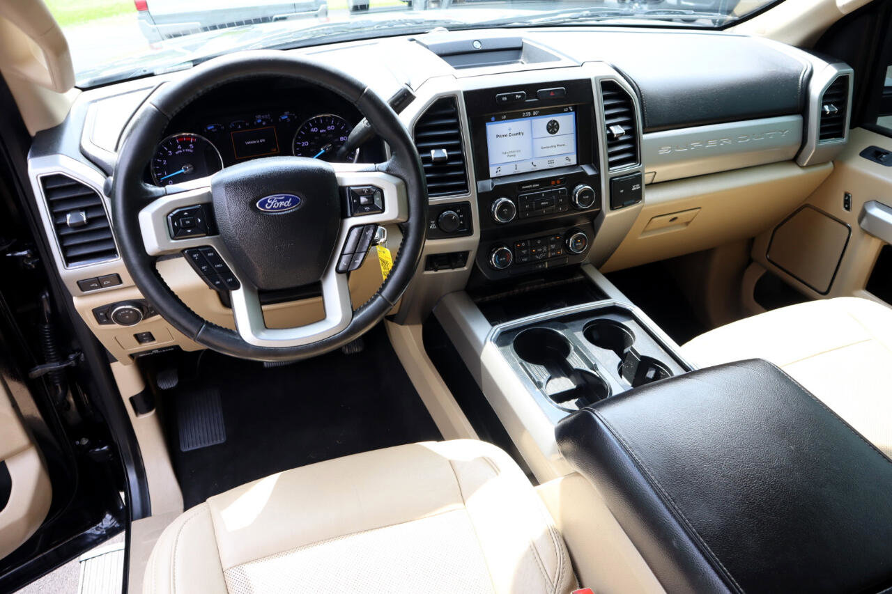 Used 2019 Ford F350 Lariat image 12