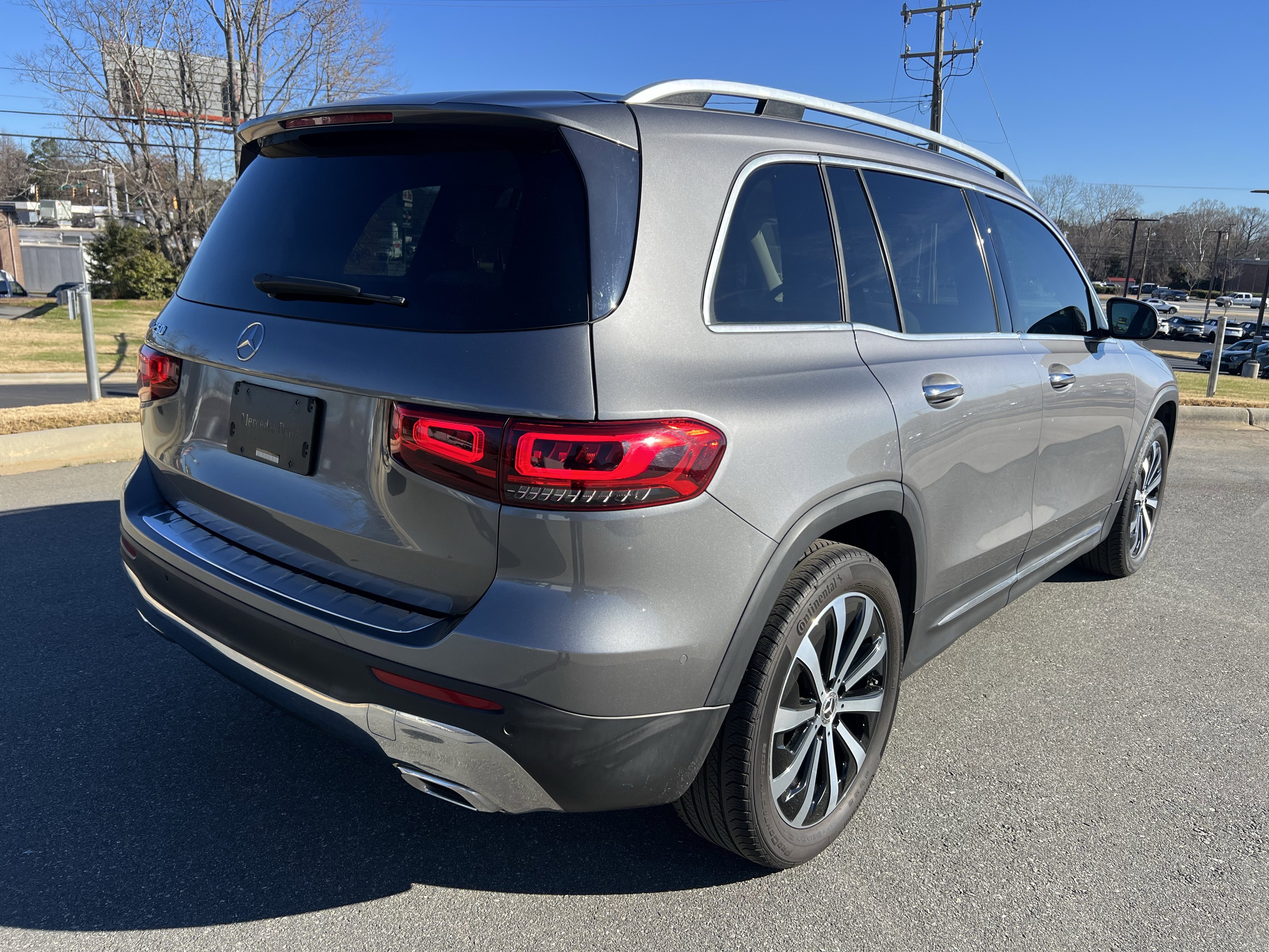 Used 2022 Mercedes-Benz GLB 250 image 9