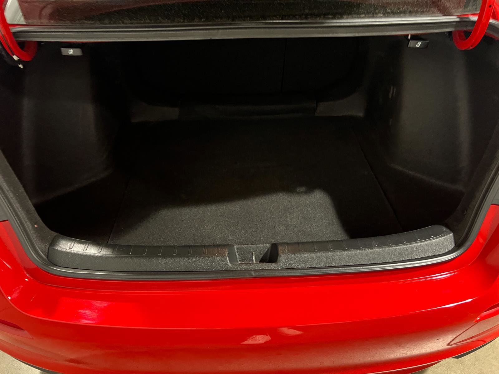 Used 2023 Honda Civic EX image 32