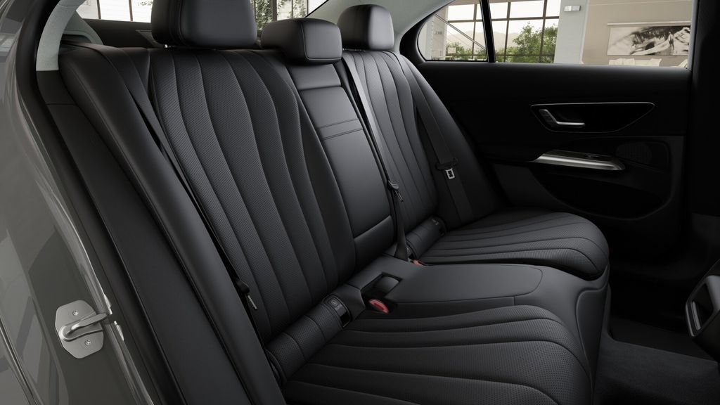 Used 2026 Mercedes-Benz E 350 Sedan image 40