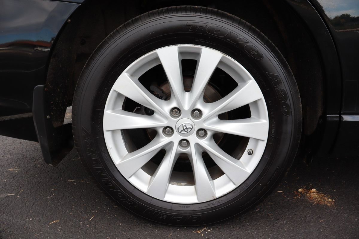 Used 2015 Toyota Venza LE image 43