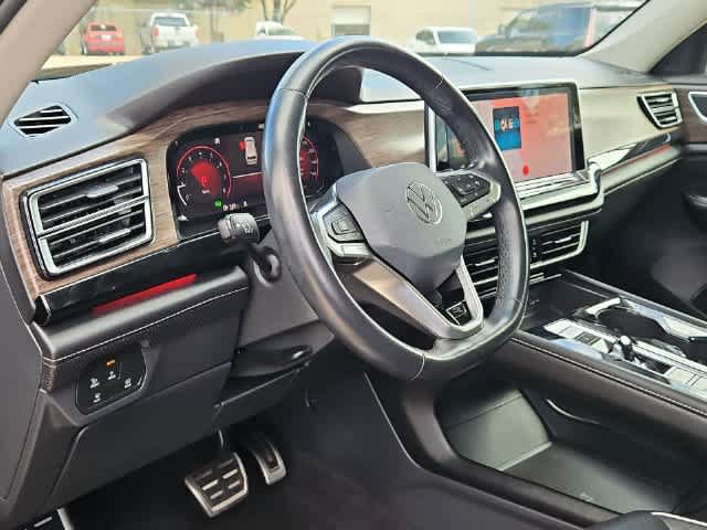 Used 2024 Volkswagen Atlas SEL Premium R-Line AWD/4WD image 10