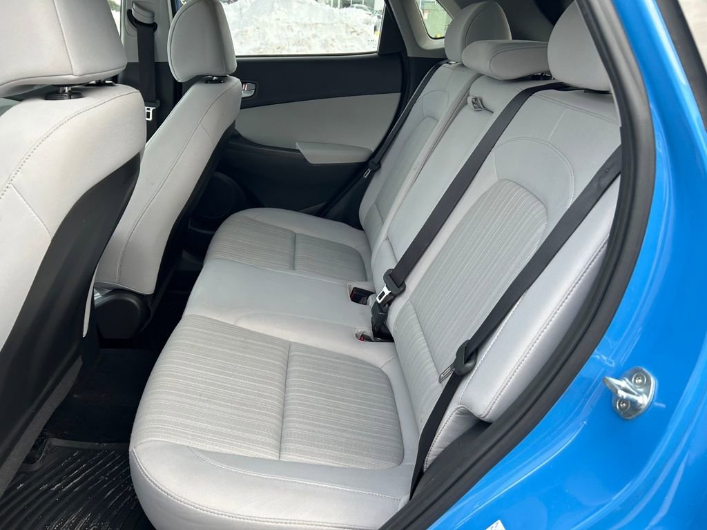 Used 2022 Hyundai Kona SEL w/ Convenience Package image 23
