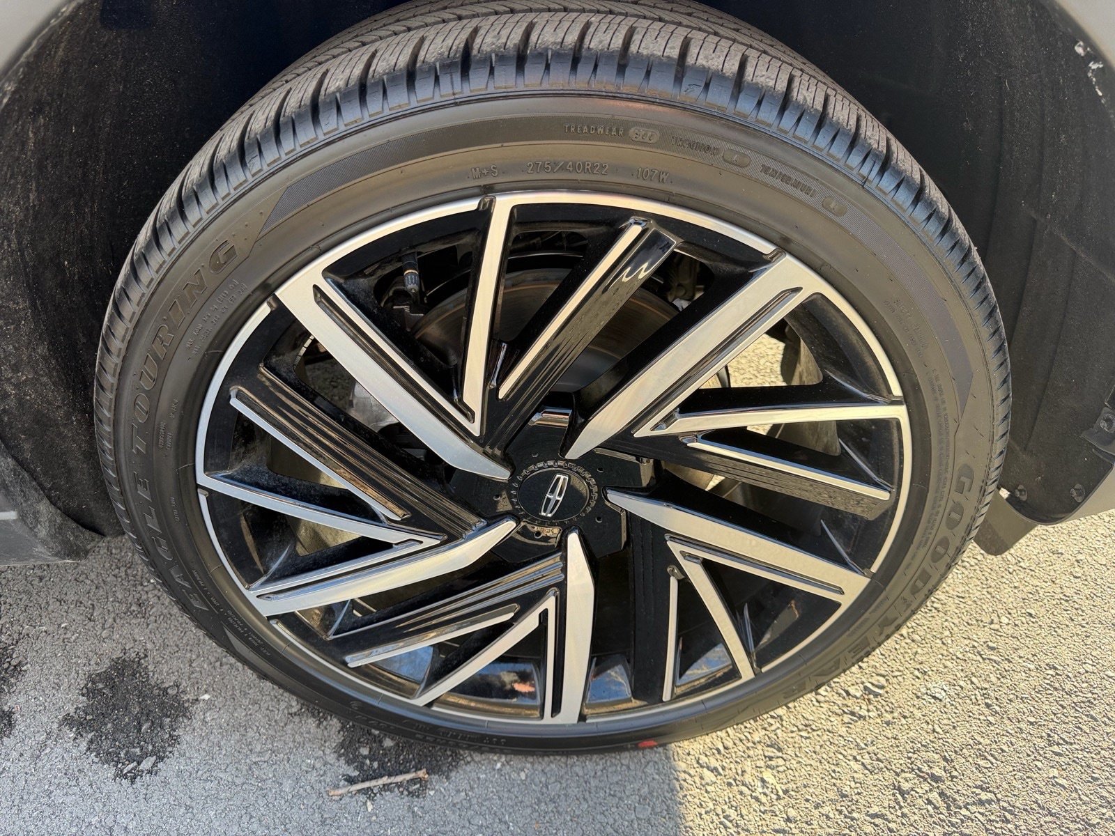 New 2026 Lincoln Aviator Reserve AWD/4WD image 9