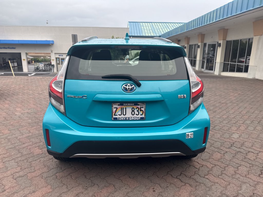 Used 2018 Toyota Prius C One FWD image 5