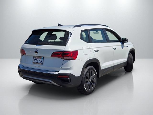 Used 2023 Volkswagen Taos S w/ Driver Assistance Package FWD image 5