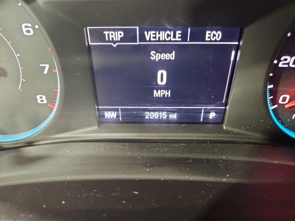 Used 2020 Chevrolet Traverse LS image 17