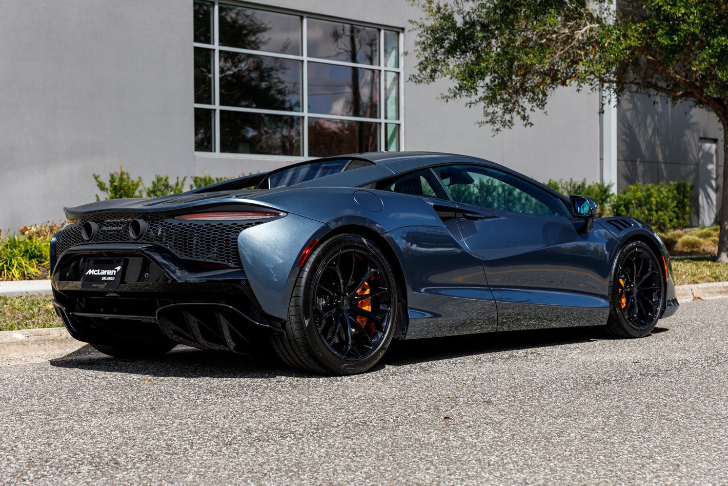 New 2026 McLaren Artura RWD image 17