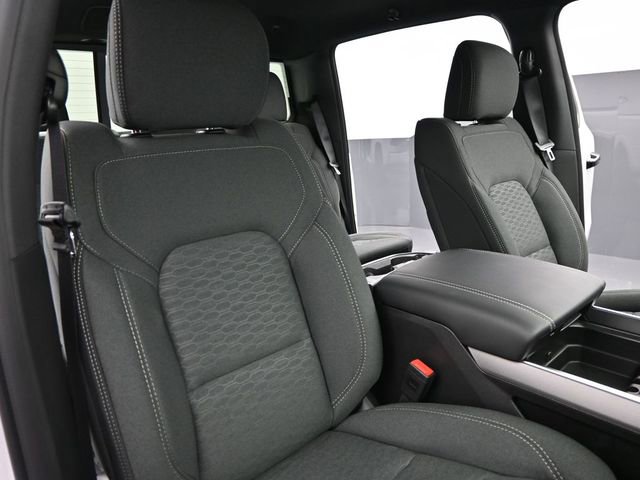 New 2026 RAM 1500 4x4 Crew Cab image 44