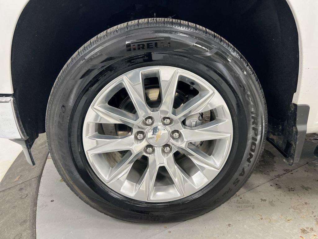 Certified 2025 Chevrolet Silverado 1500 LTZ w/ LTZ Premium Package image 28