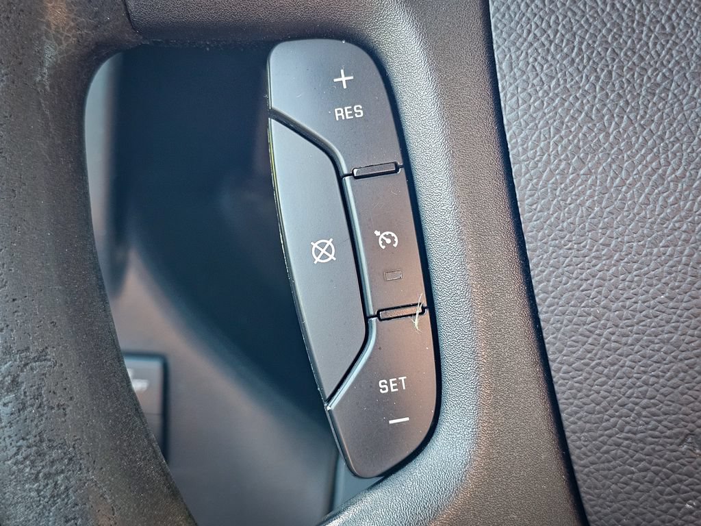 Used 2017 GMC Savana 2500 RWD image 17