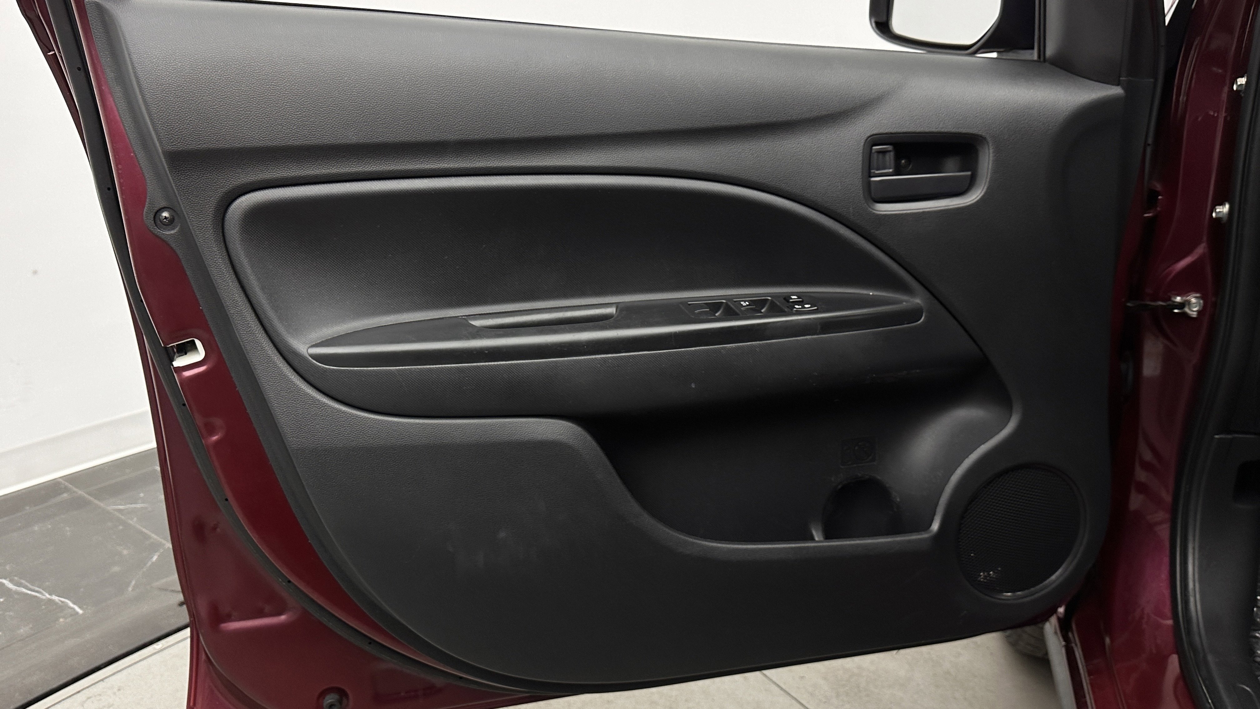 Used 2022 Mitsubishi Mirage G4 LE FWD image 10