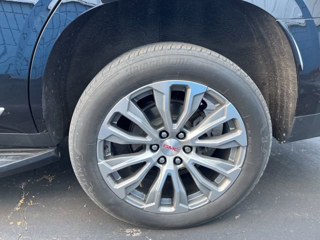 Used 2021 GMC Yukon Denali AWD/4WD image 7