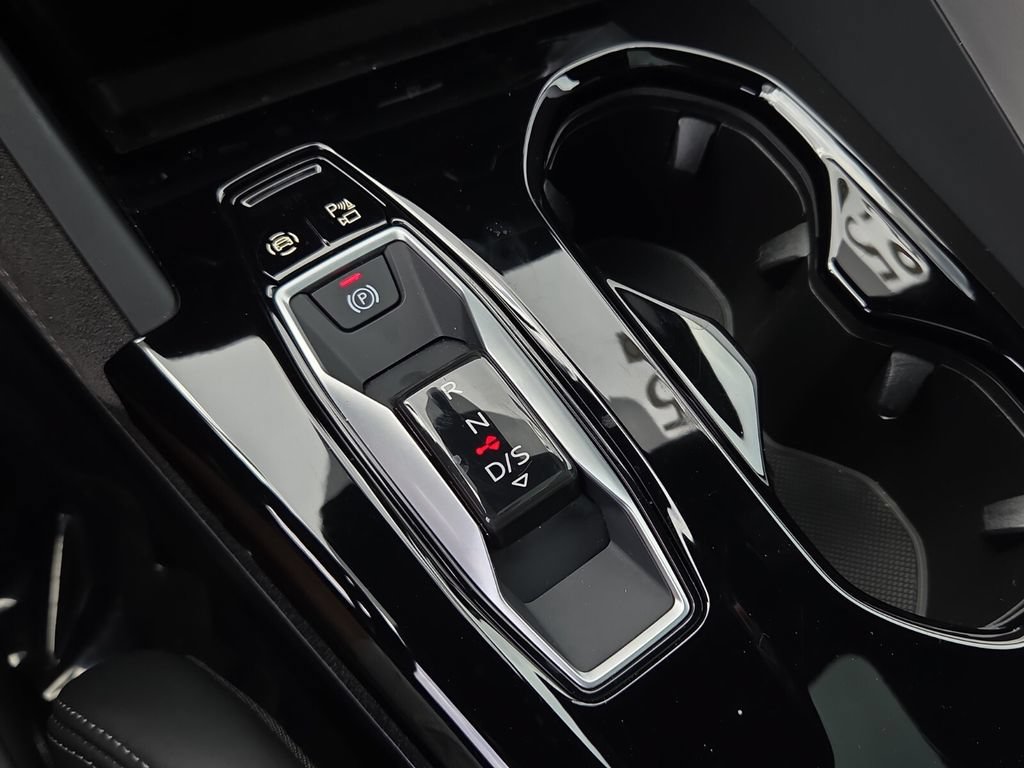 Certified 2025 Audi SQ5 Premium Plus AWD/4WD image 22