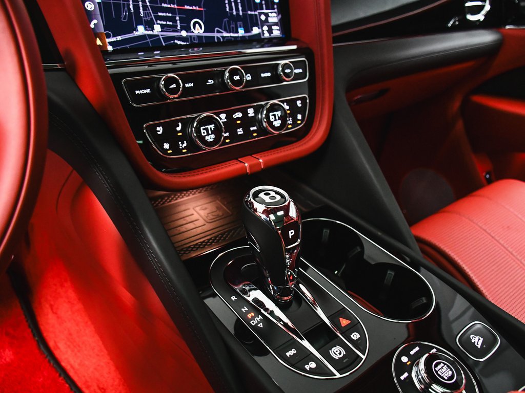 Used 2023 Bentley Bentayga AWD/4WD image 67