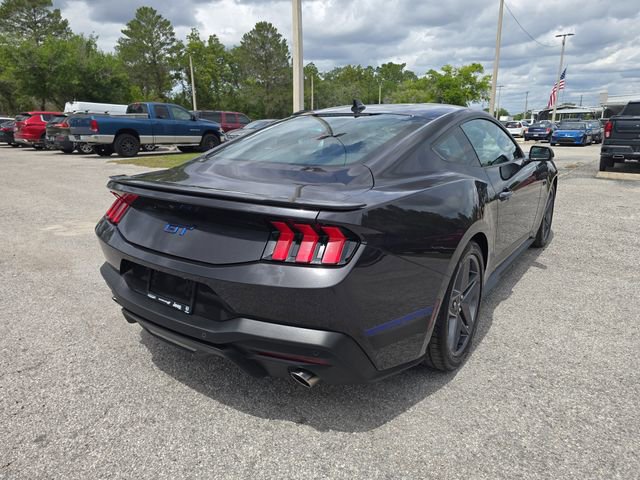 Used 2024 Ford Mustang GT Premium image 3