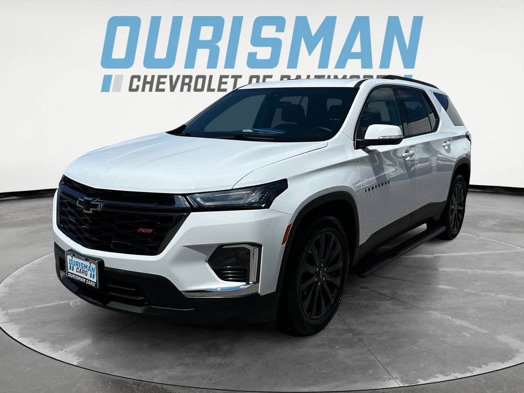 Used 2023 Chevrolet Traverse RS AWD/4WD image 2