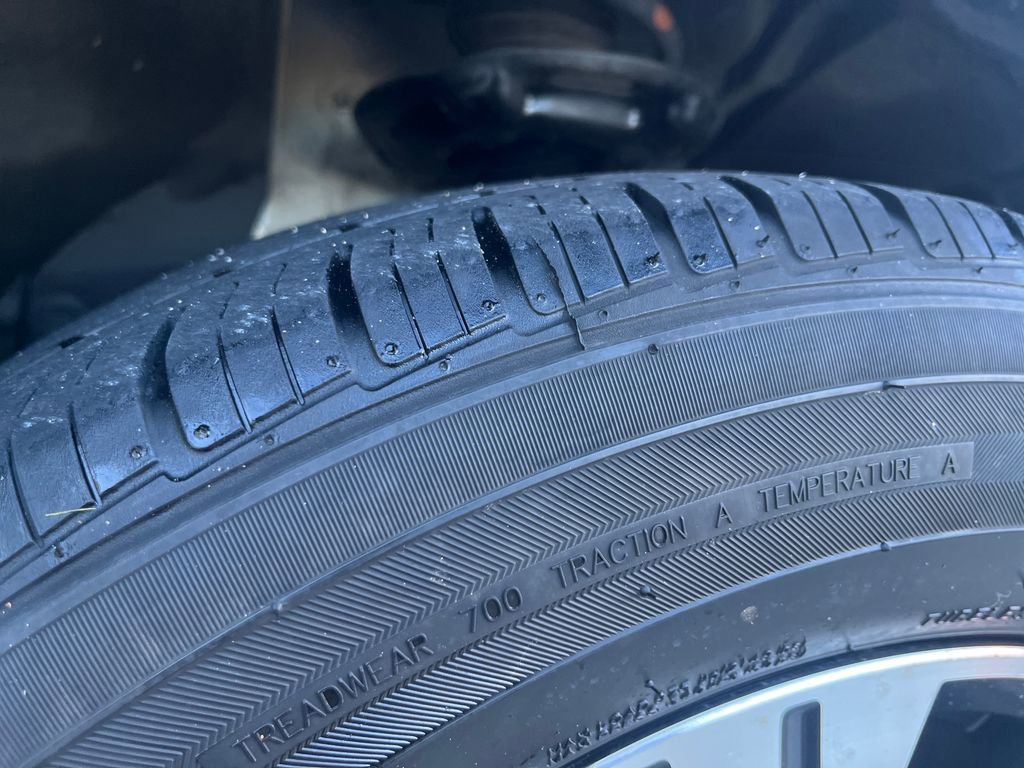 Certified 2023 Nissan Rogue SV image 26