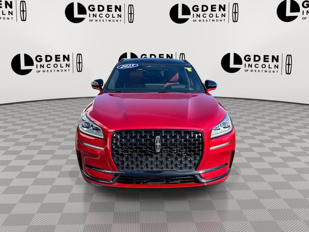 Used 2025 Lincoln Corsair Reserve w/ Equipment Group 202A image 3