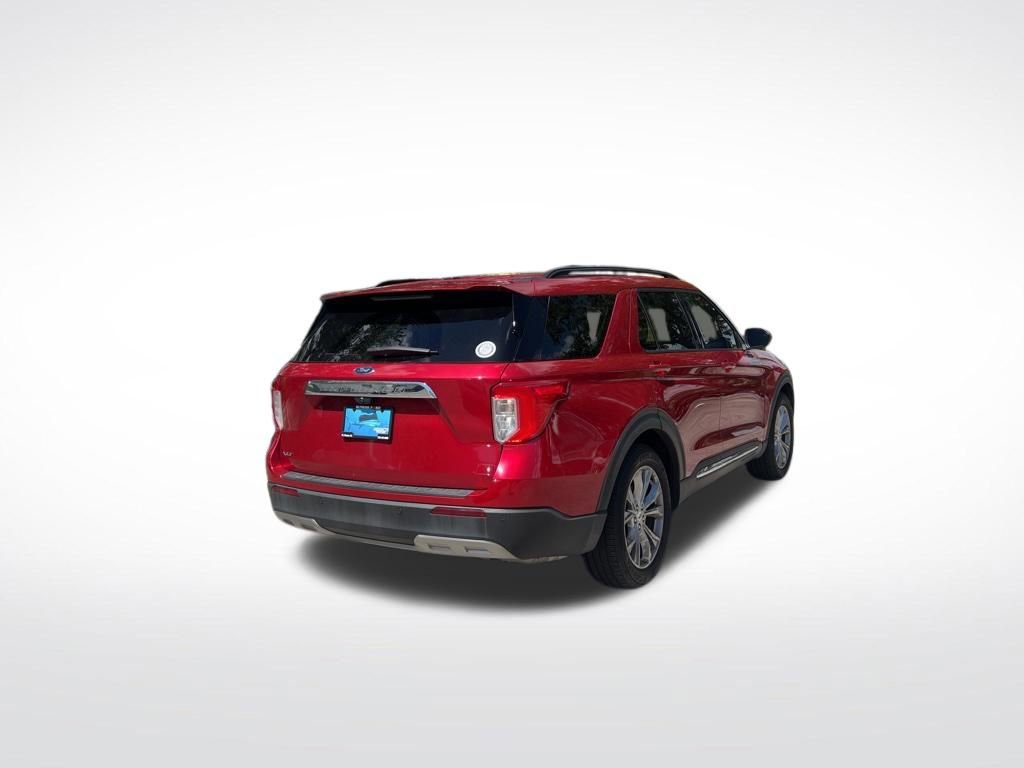 Used 2021 Ford Explorer XLT w/ Equipment Group 202A RWD image 5