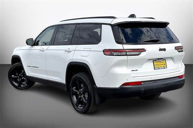 New 2025 Jeep Grand Cherokee L Altitude image 3