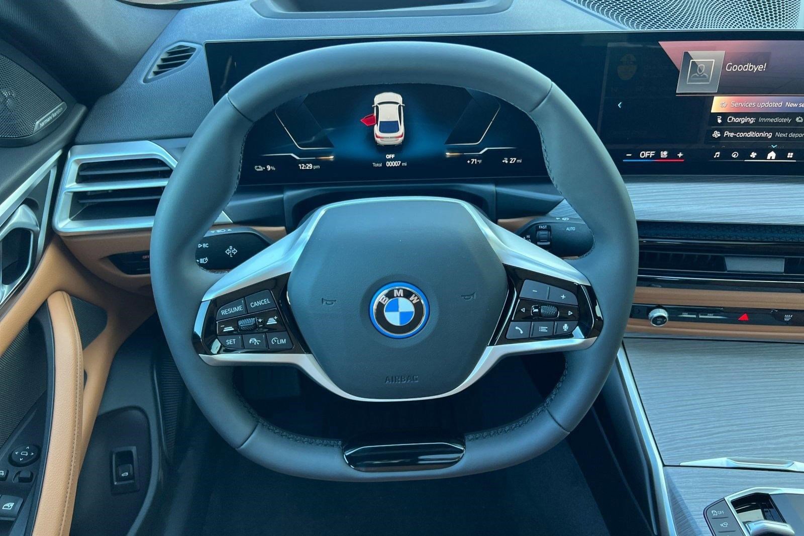 Used 2025 BMW i4 eDrive40 w/ Premium Package RWD image 27