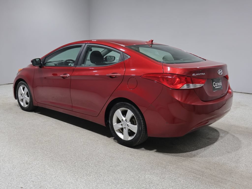 Used 2013 Hyundai Elantra GLS w/ Preferred Pkg FWD image 4