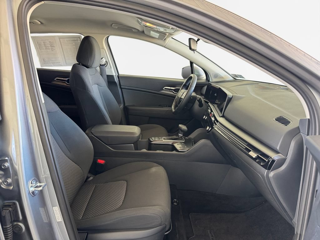 Certified 2026 Kia Sportage LX AWD/4WD image 26