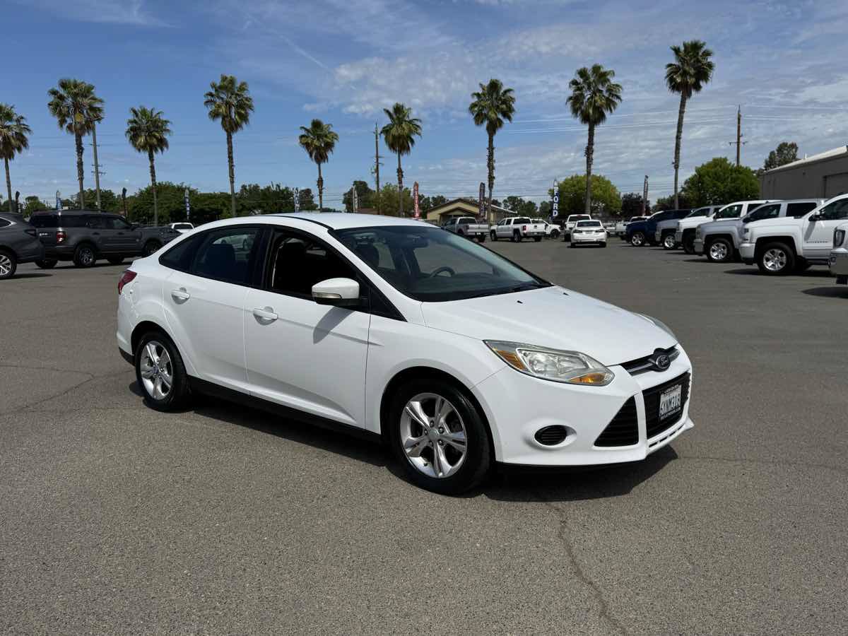 Used 2013 Ford Focus SE FWD image 11
