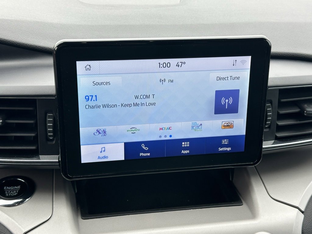 Used 2024 Ford Explorer XLT w/ Equipment Group 202A image 25