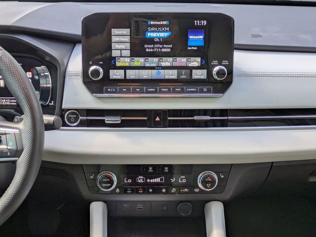 Used 2024 Mitsubishi Outlander SEL image 20