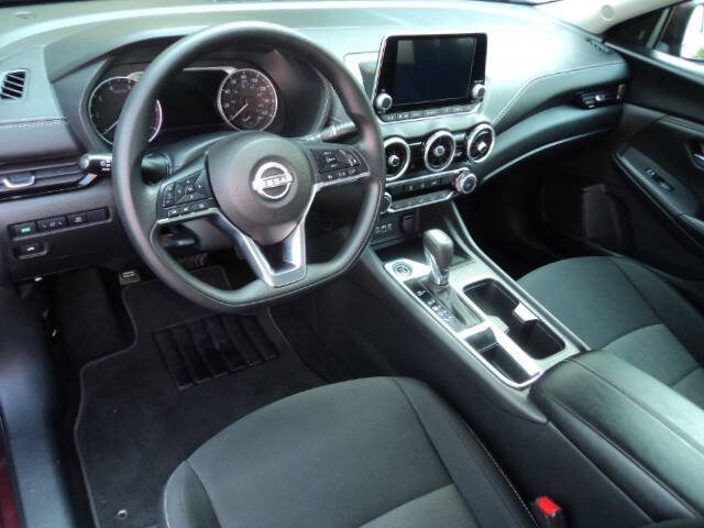 Used 2024 Nissan Sentra SV image 7