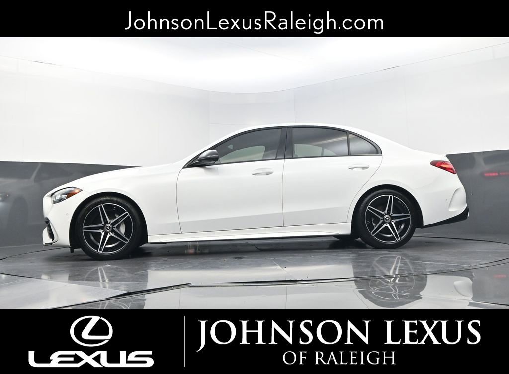 Used 2022 Mercedes-Benz C 300 4MATIC Sedan image 22