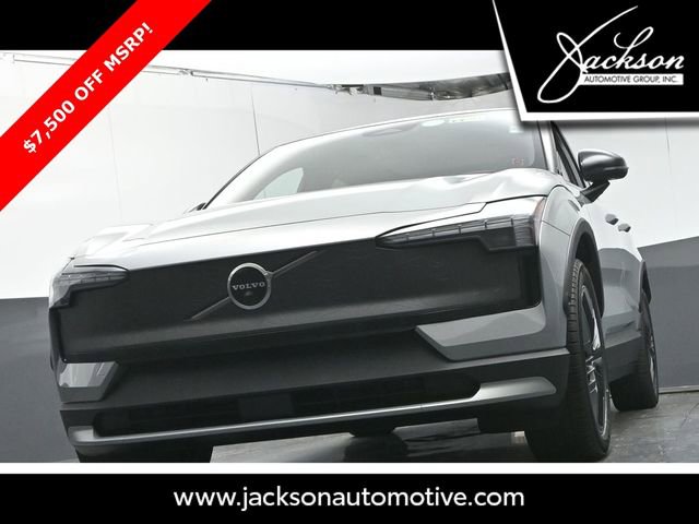 Used 2026 Volvo EX30 Cross Country Ultra w/ Protection Package Premier image 32