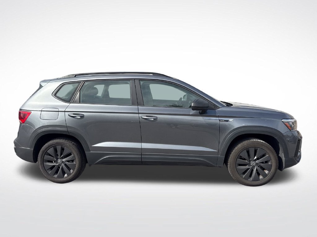 Used 2024 Volkswagen Taos S FWD image 4