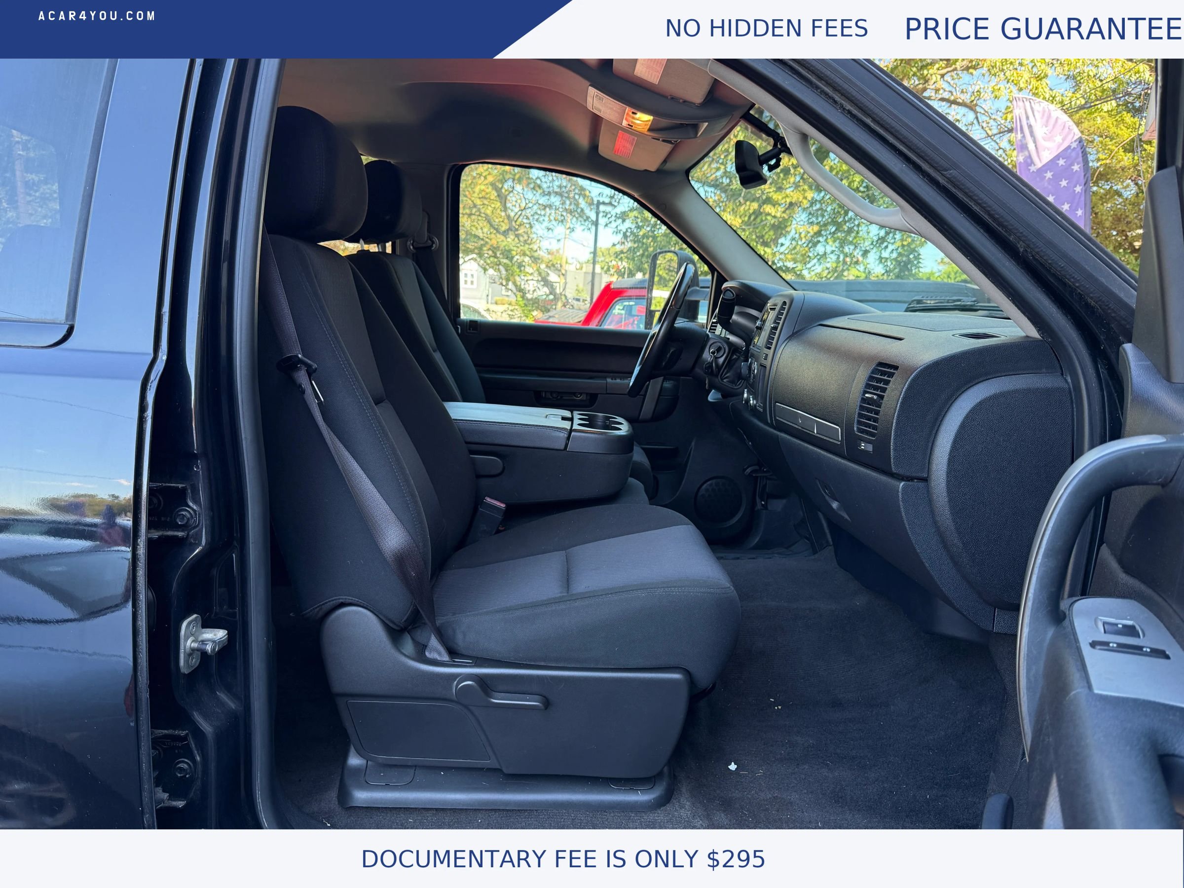 Used 2010 Chevrolet Silverado 2500 LT w/ Interior Plus Package AWD/4WD image 12