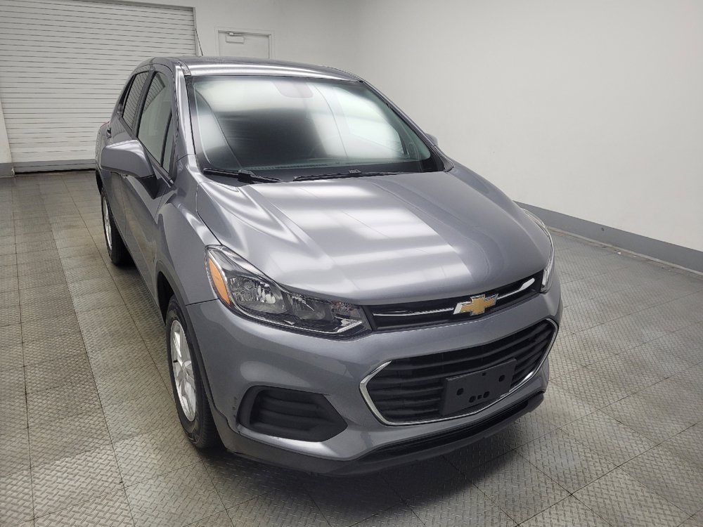 Used 2020 Chevrolet Trax LS w/ Tint and Cruise Package image 13