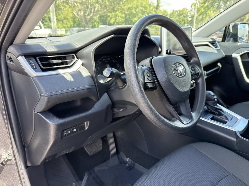 Used 2024 Toyota RAV4 LE FWD image 22
